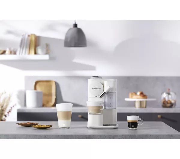 NESPRESSO by De'Longhi Lattissima One EN510.W Coffee Machine - White