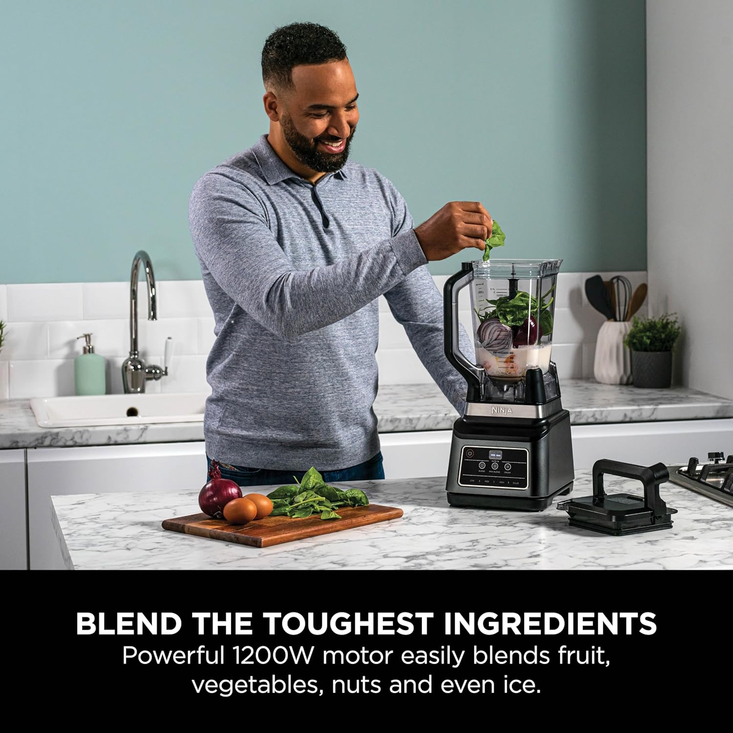 Ninja BN750UK 2-in-1 Blender blade assembly