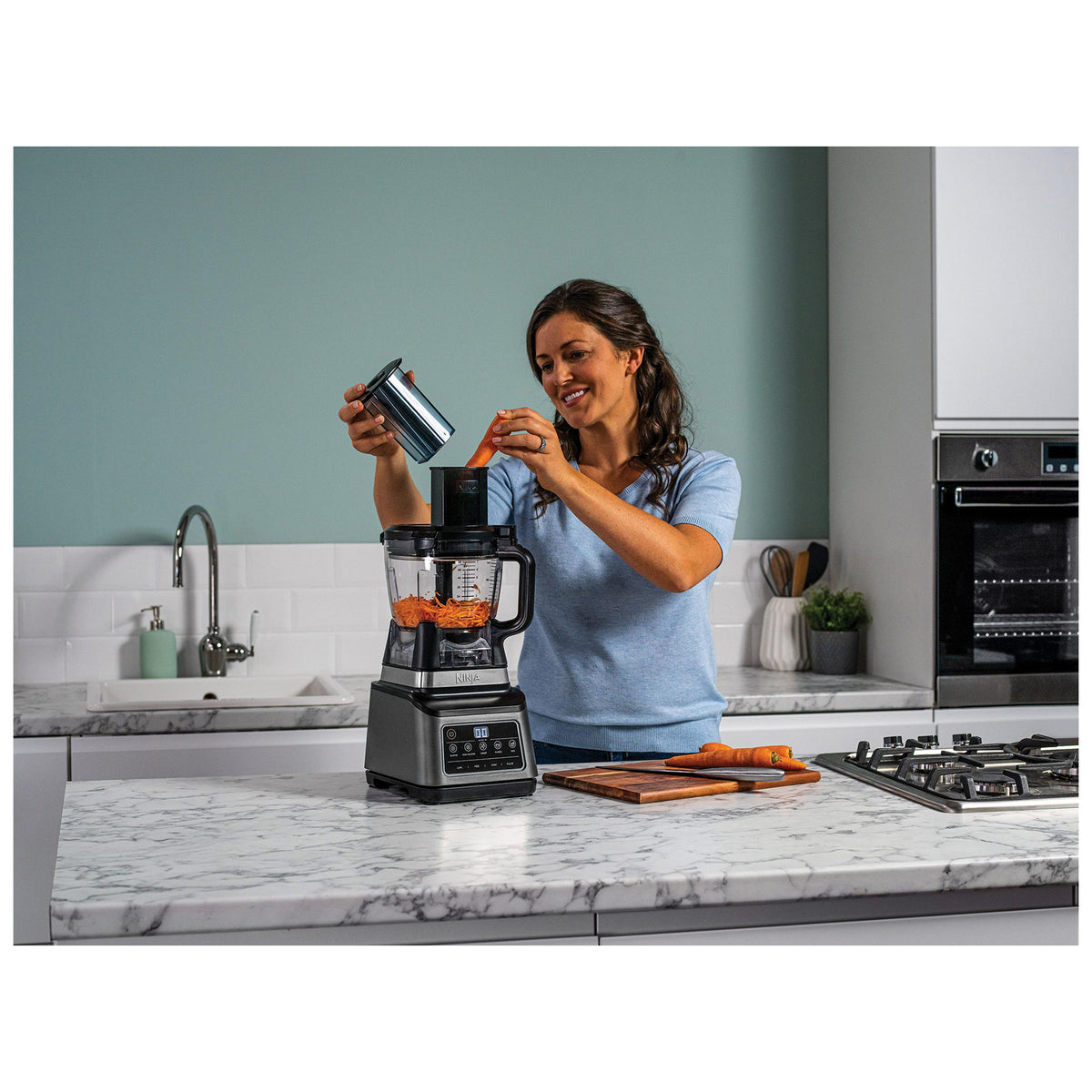 Ninja BN800UK blender cup and processor