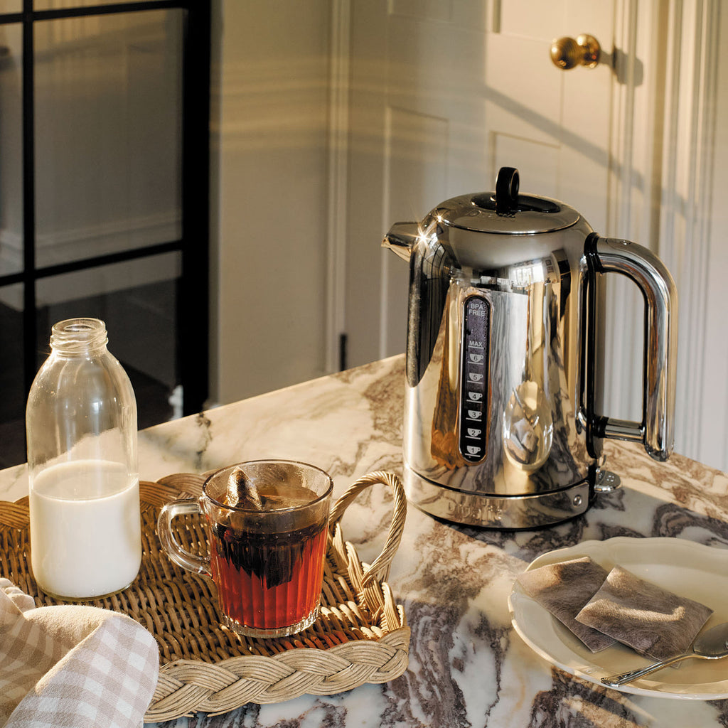 Dualit Classic Kettle Polished lifestyle image