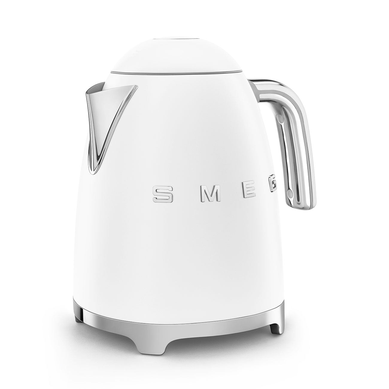 Smeg White Electric Kettle 1.7 litre capacity 50's Style KLF03WHMUK