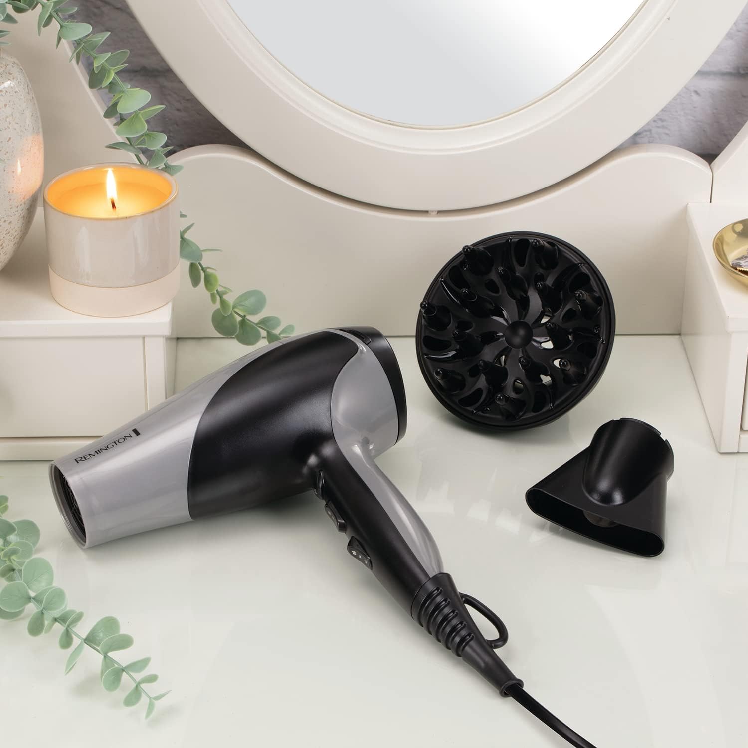 REMINGTON Ionic Dry 2200 D3190S Hair Dryer - Black and Silver