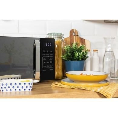 Russell Hobbs RHMT2045B 20L Touch Control Digital Microwave Black